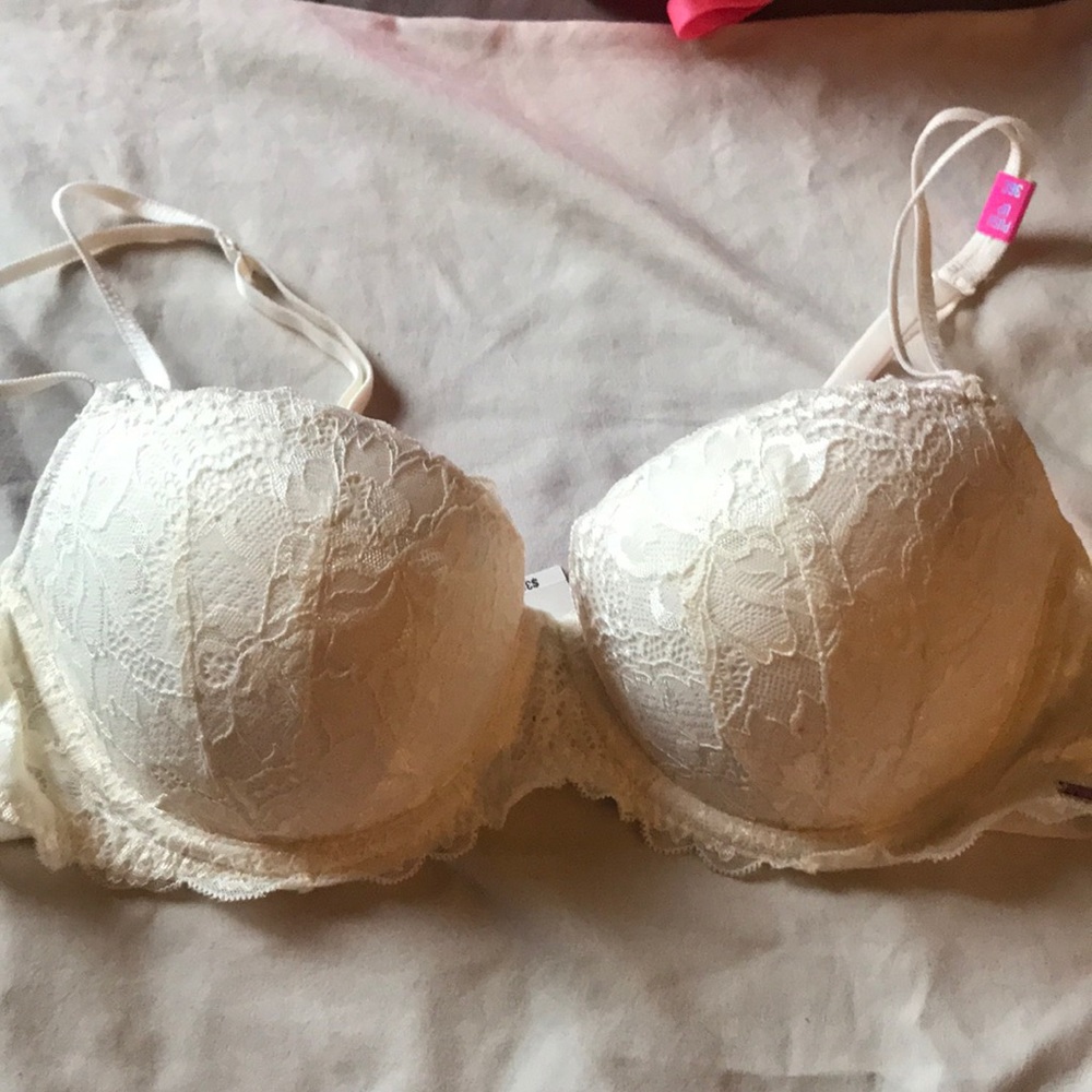 Push up bra